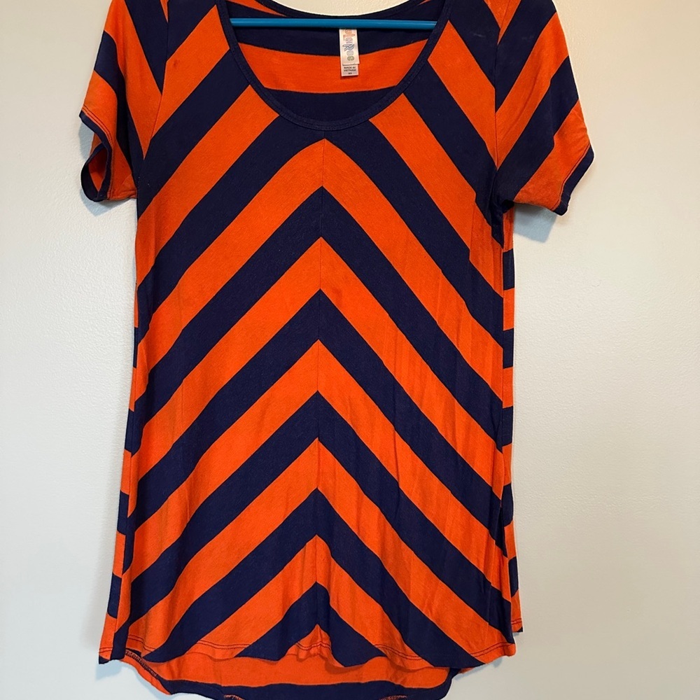 LuLaRoe Orange and Blue Graphic Short Sleeve Tee